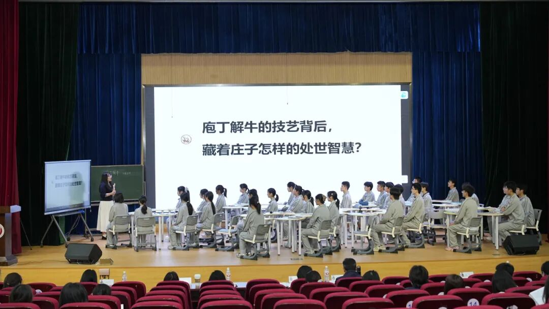 罗莉.png