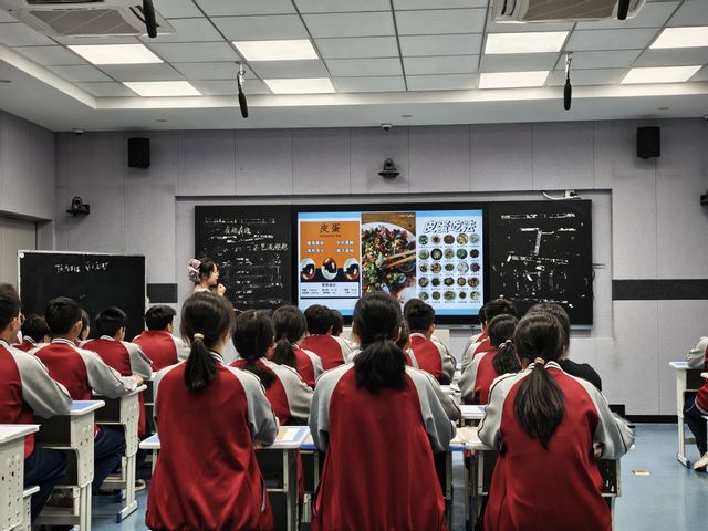 初中赵老师展示1.jpg